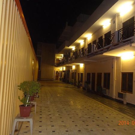 Hotel Le Ville - Unit Of Hotel Anuradha Palace Haridwar Bagian luar foto